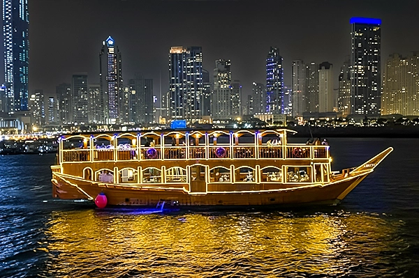 Dhow Cruise Dubai Marina